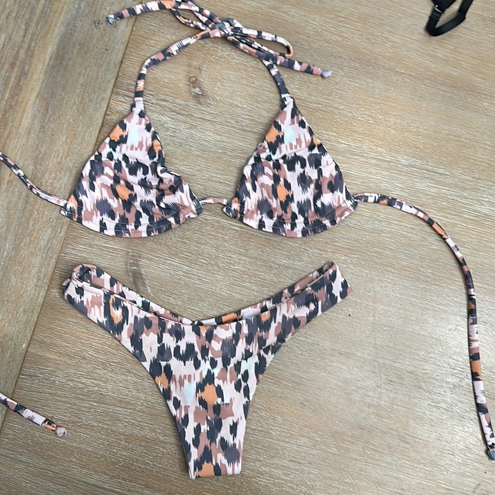 Mora animal print bikini